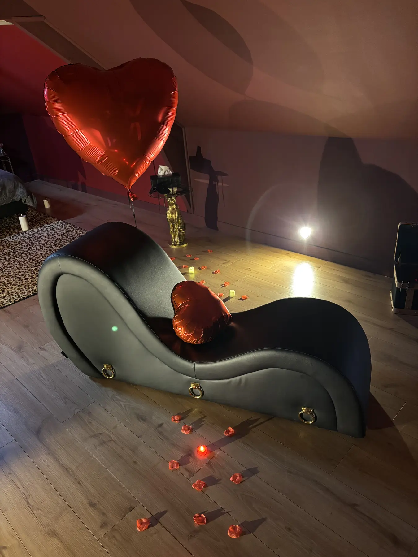 Le fauteuil tantra de la Suite Tentation